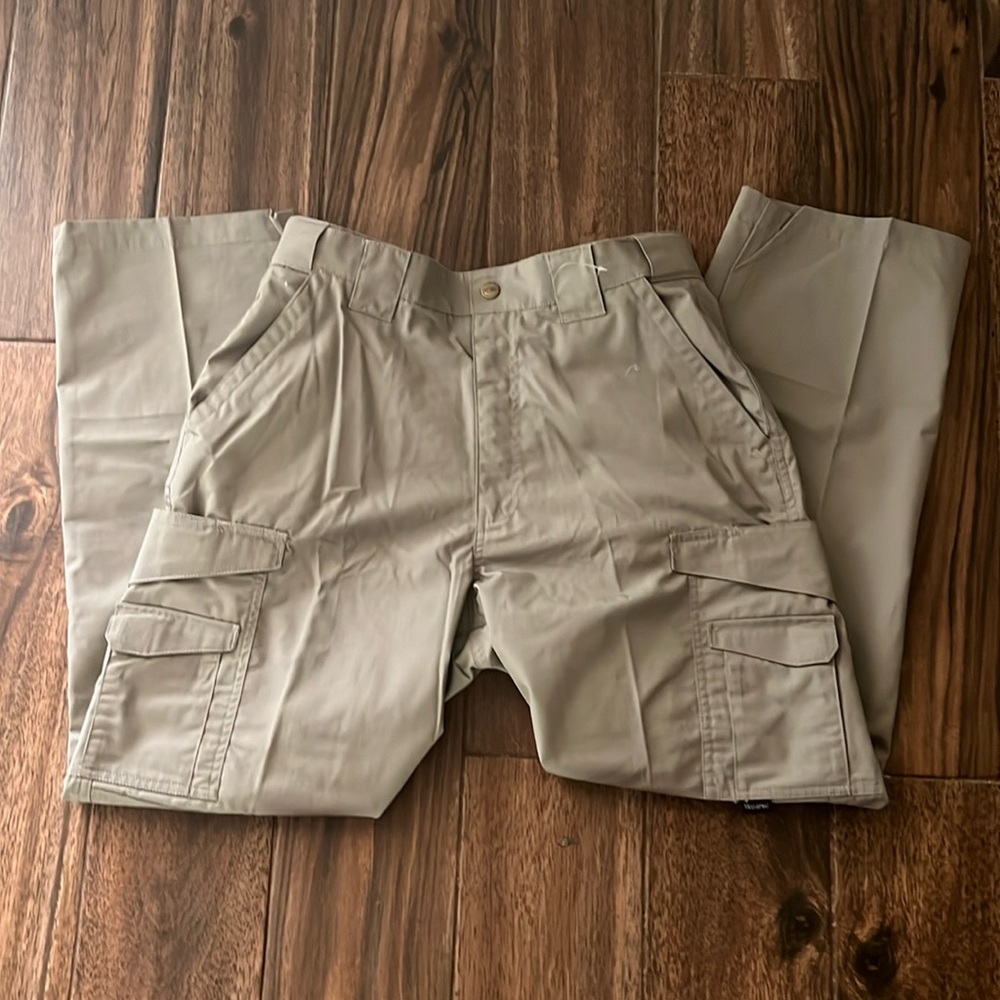 NWT . TRU SPEC 24-7 TACTICAL SERIES  …. 237 - Picture 3 of 13